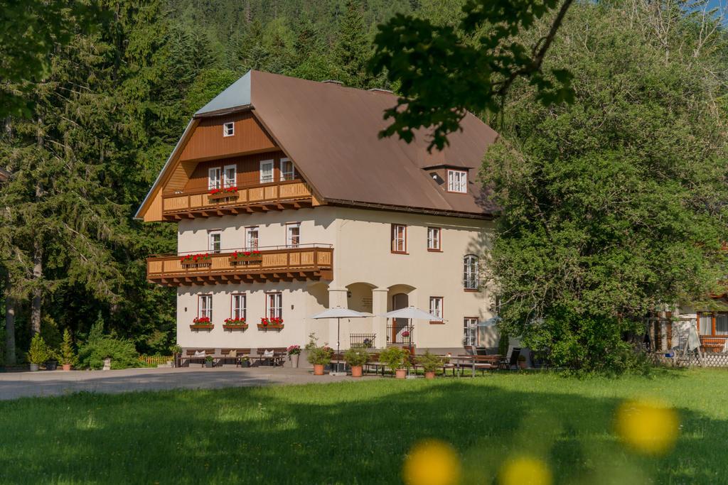 Bio-Holzhaus Und Landhaus Heimat Ramsau am Dachstein Eksteriør bilde
