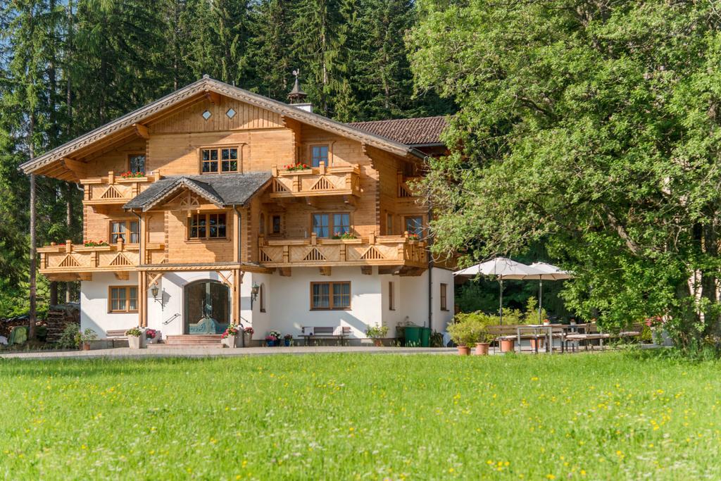 Bio-Holzhaus Und Landhaus Heimat Ramsau am Dachstein Eksteriør bilde