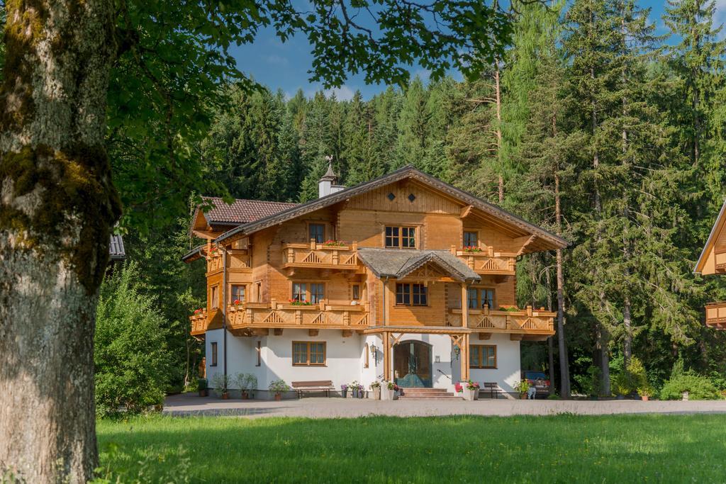 Bio-Holzhaus Und Landhaus Heimat Ramsau am Dachstein Eksteriør bilde