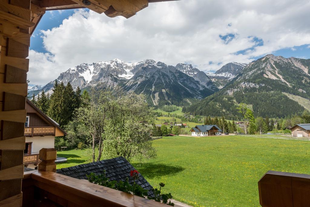 Bio-Holzhaus Und Landhaus Heimat Ramsau am Dachstein Eksteriør bilde