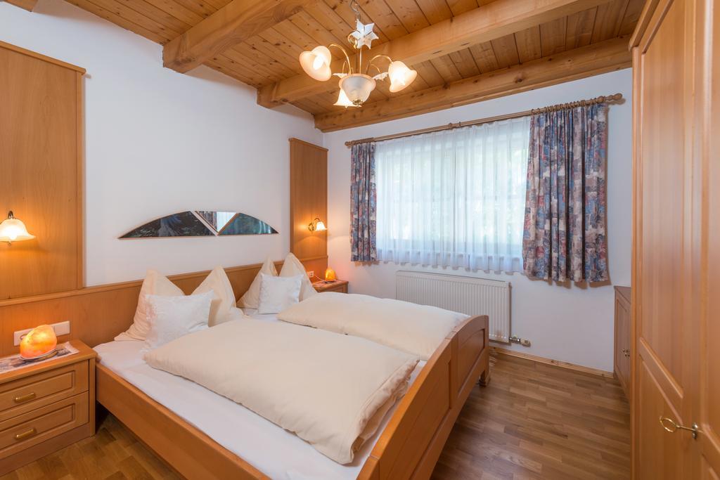 Bio-Holzhaus Und Landhaus Heimat Ramsau am Dachstein Eksteriør bilde