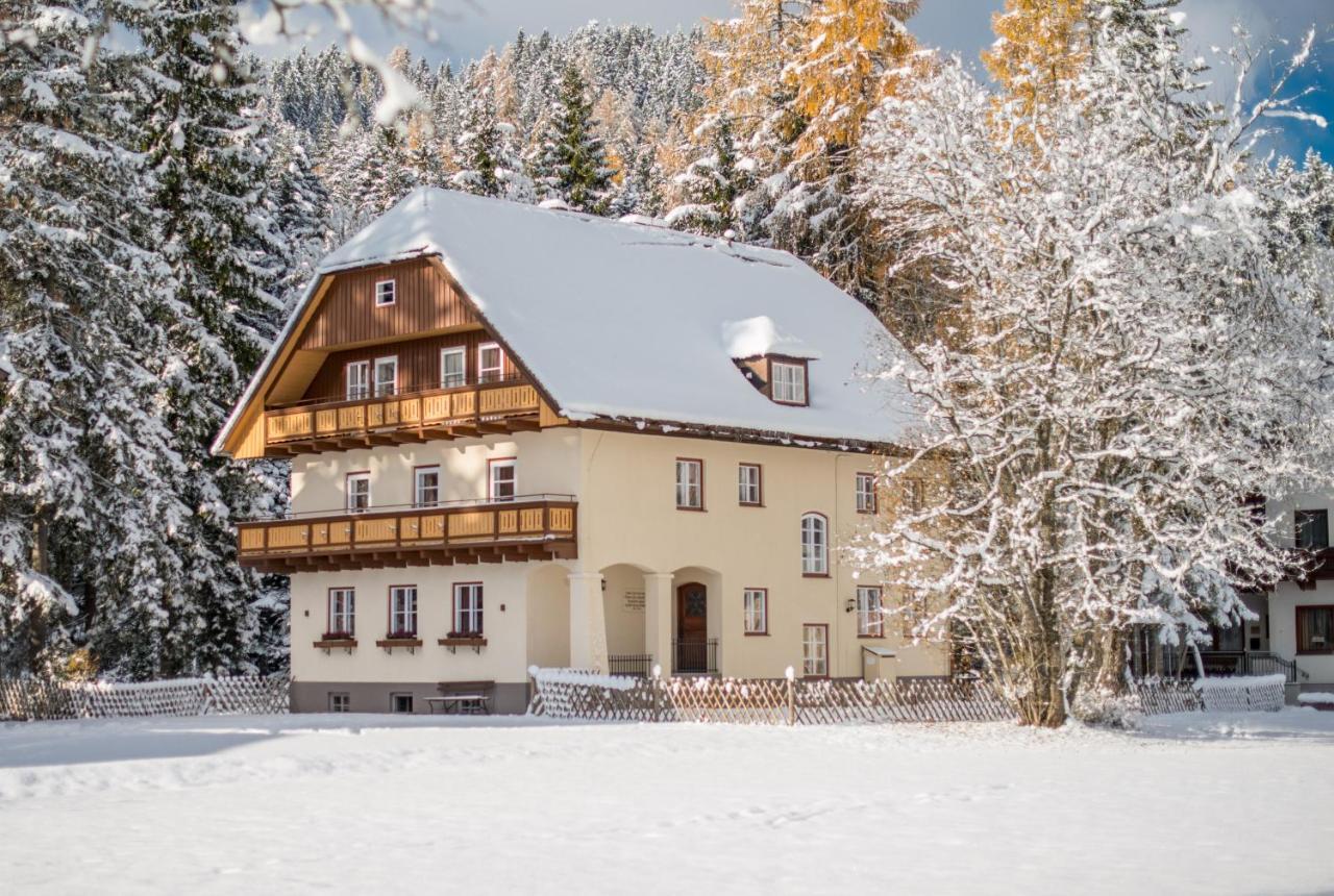 Bio-Holzhaus Und Landhaus Heimat Ramsau am Dachstein Eksteriør bilde