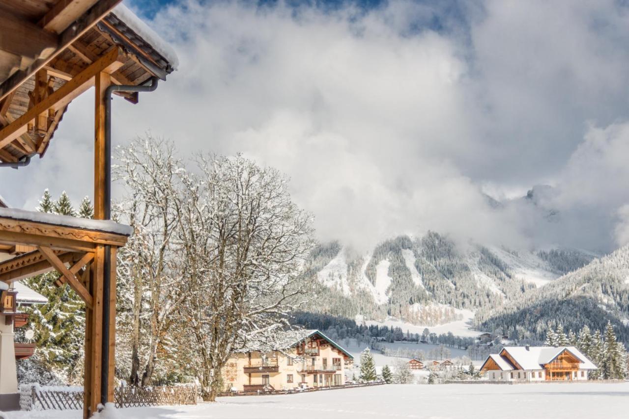 Bio-Holzhaus Und Landhaus Heimat Ramsau am Dachstein Eksteriør bilde